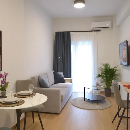 Zeus Executive Apartment